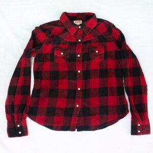 Mossimo Supply Co. Cropped Flannel - Red and Black Buffalo Plaid
